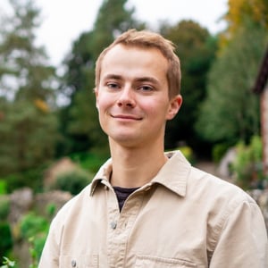 Niall Woodward Niall Woodward